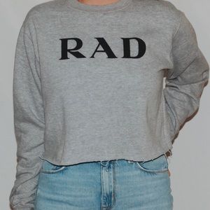 RAD CROPPED SWEATER